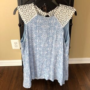 Beautiful Flowy Top